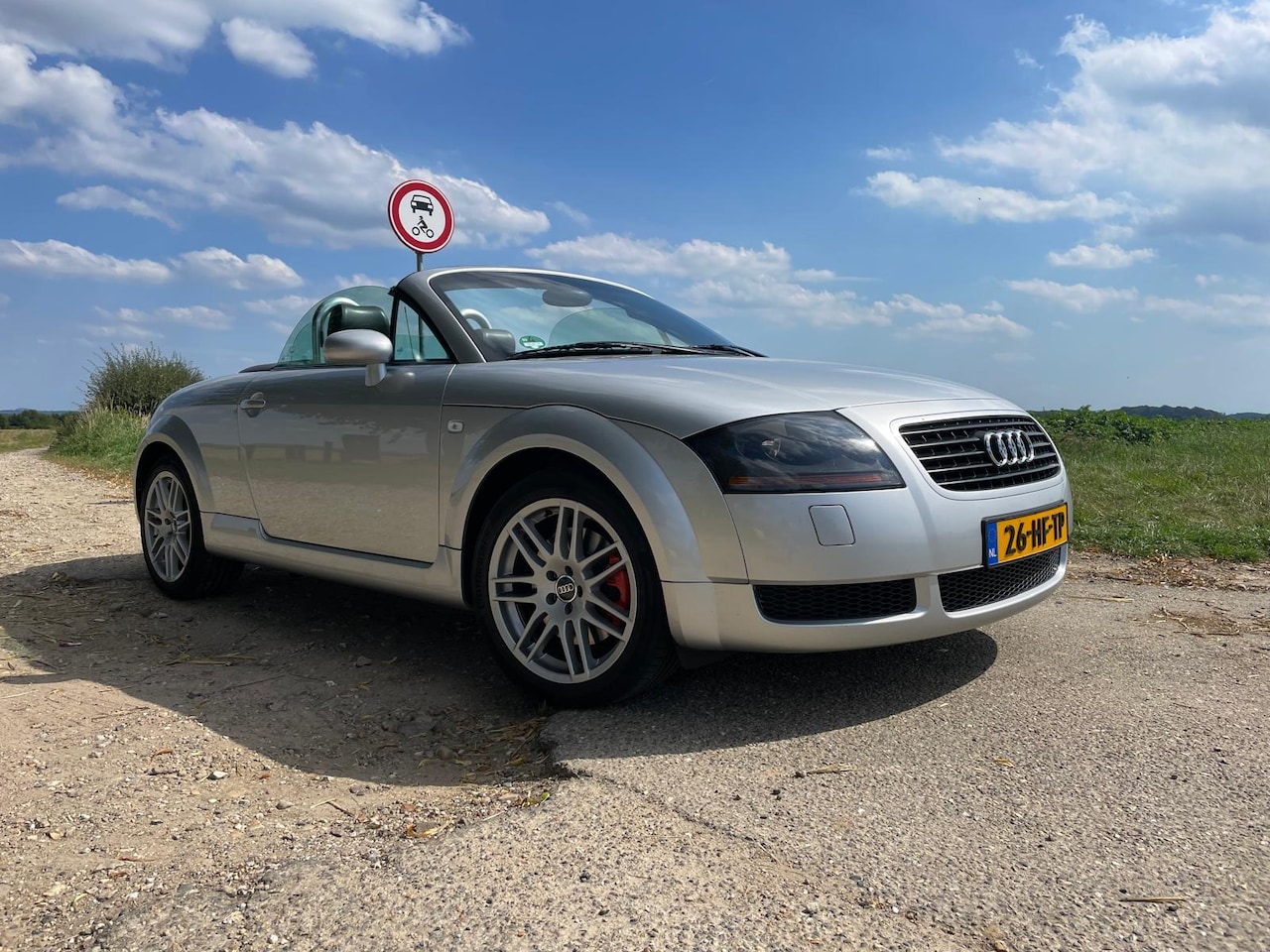 Audi TT Roadster - 1.8 5V Turbo - AutoWereld.nl