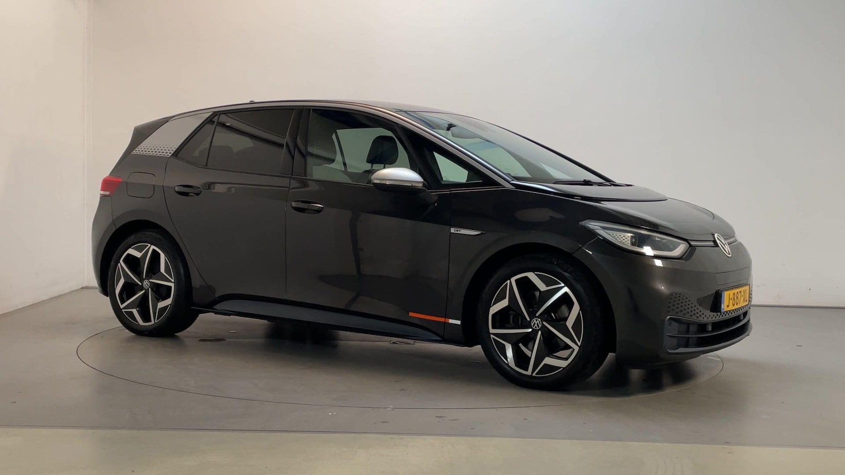 Volkswagen ID.3 - First Plus 58 kWh LED Camera Stoelverwarming Navigatie - AutoWereld.nl