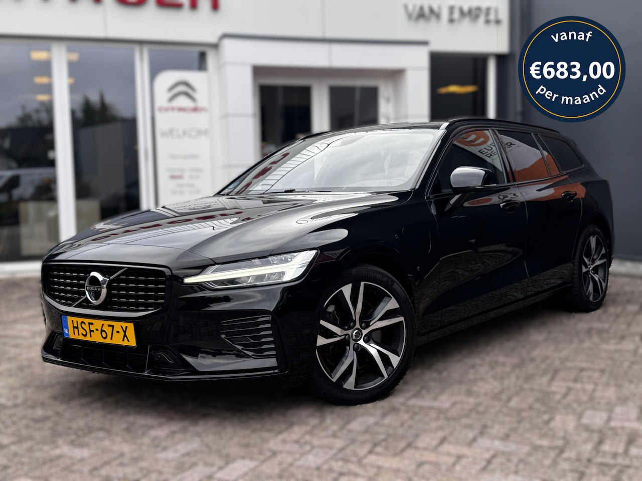 Volvo V60 - 2.0 T6 Recharge AWD R-Design | Schuif- Kanteldak |Trekhaak uitklapbaar | 360 camera | HUD - AutoWereld.nl