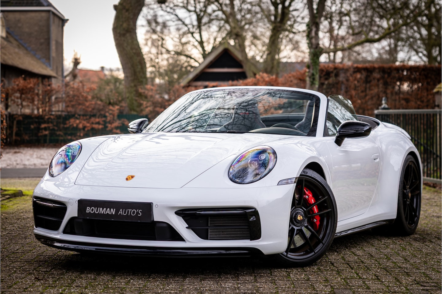 Porsche 911 Cabrio - 3.0 Carrera GTS Carbon Sport Design Bose - AutoWereld.nl