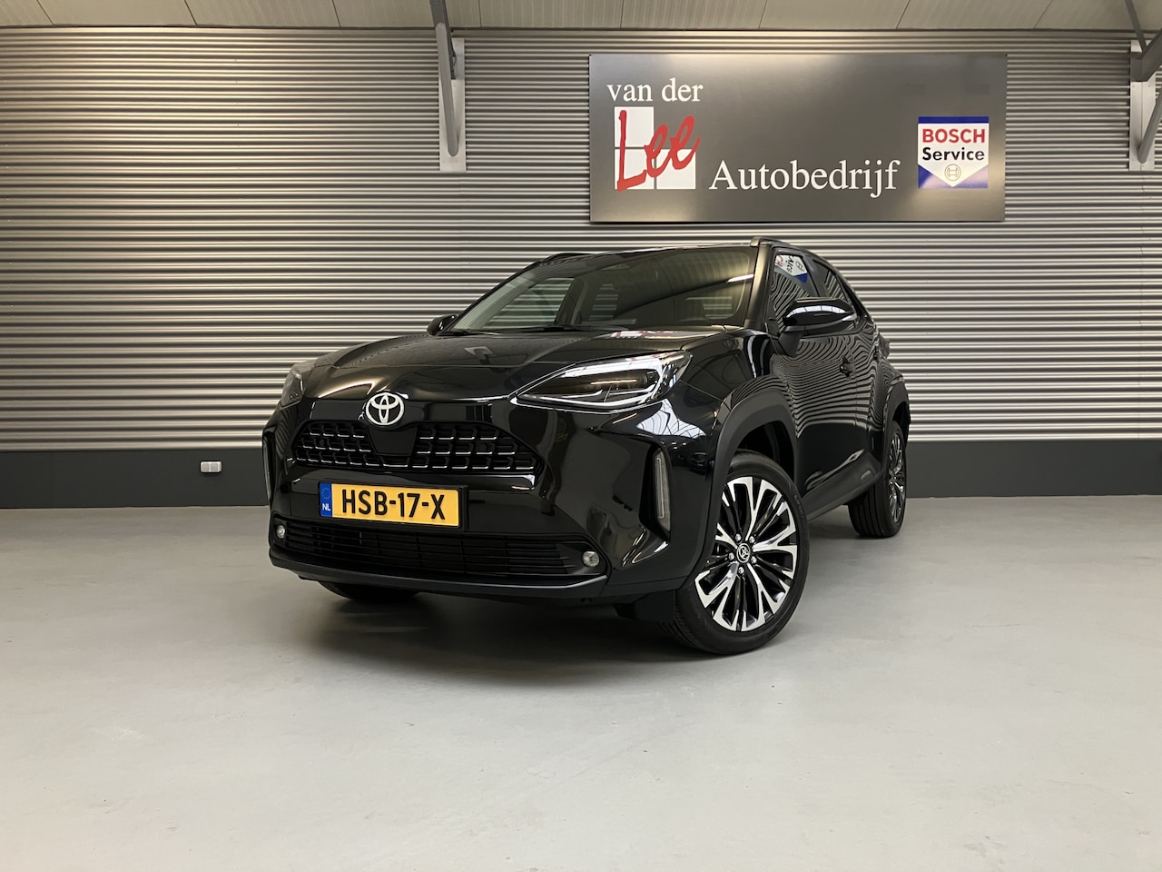 Toyota Yaris Cross - 1.5 Hybrid 130 EXECUTIVE/PDC/CAM/EL A KLEP/SAFETY PACK/ENZ - AutoWereld.nl