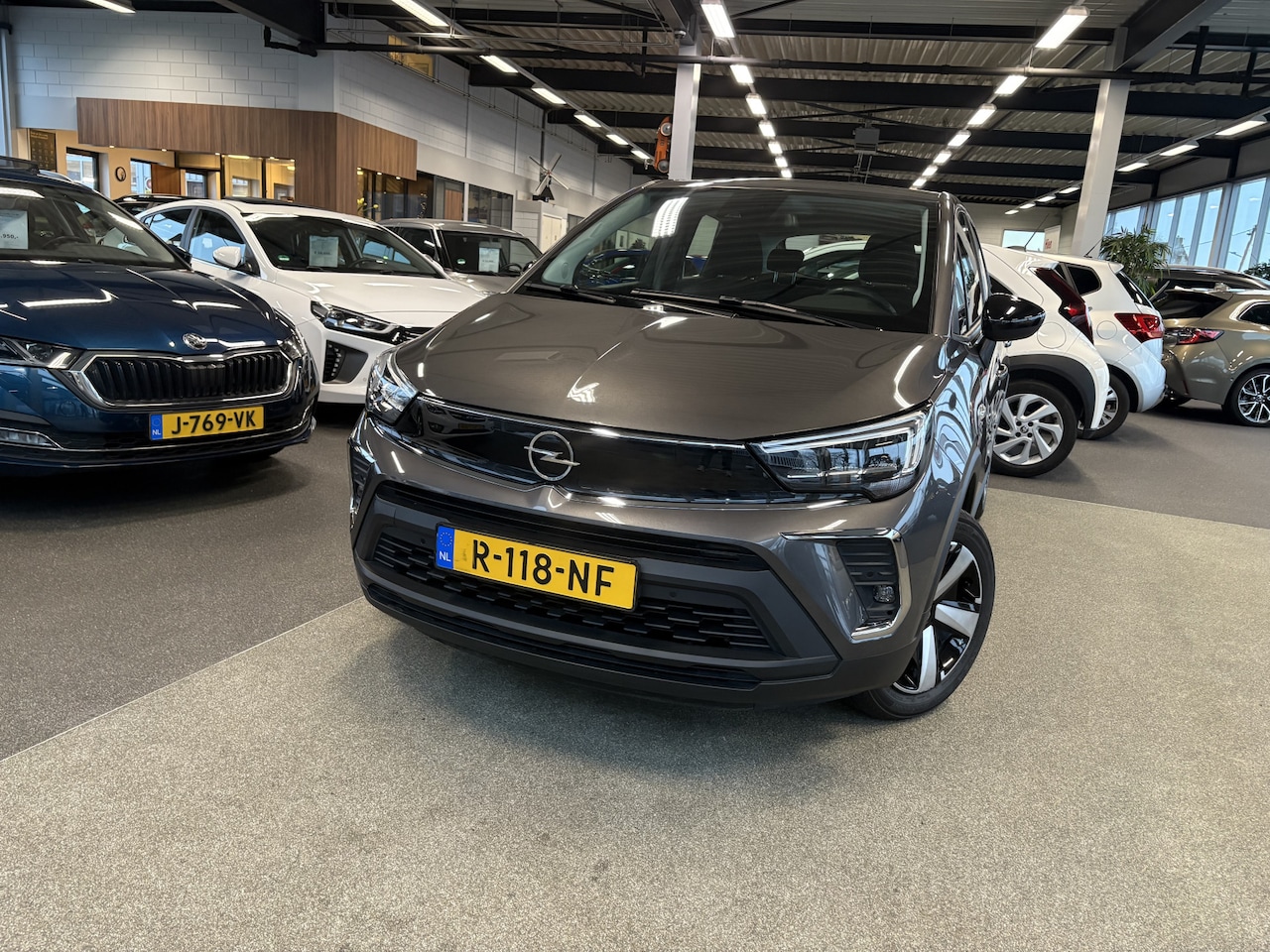Opel Crossland - 1.2 T 130pk Elegance Automaat CAMERA/CLIMA/CARPLAY/TREKHAAK/WINTERPACK - AutoWereld.nl