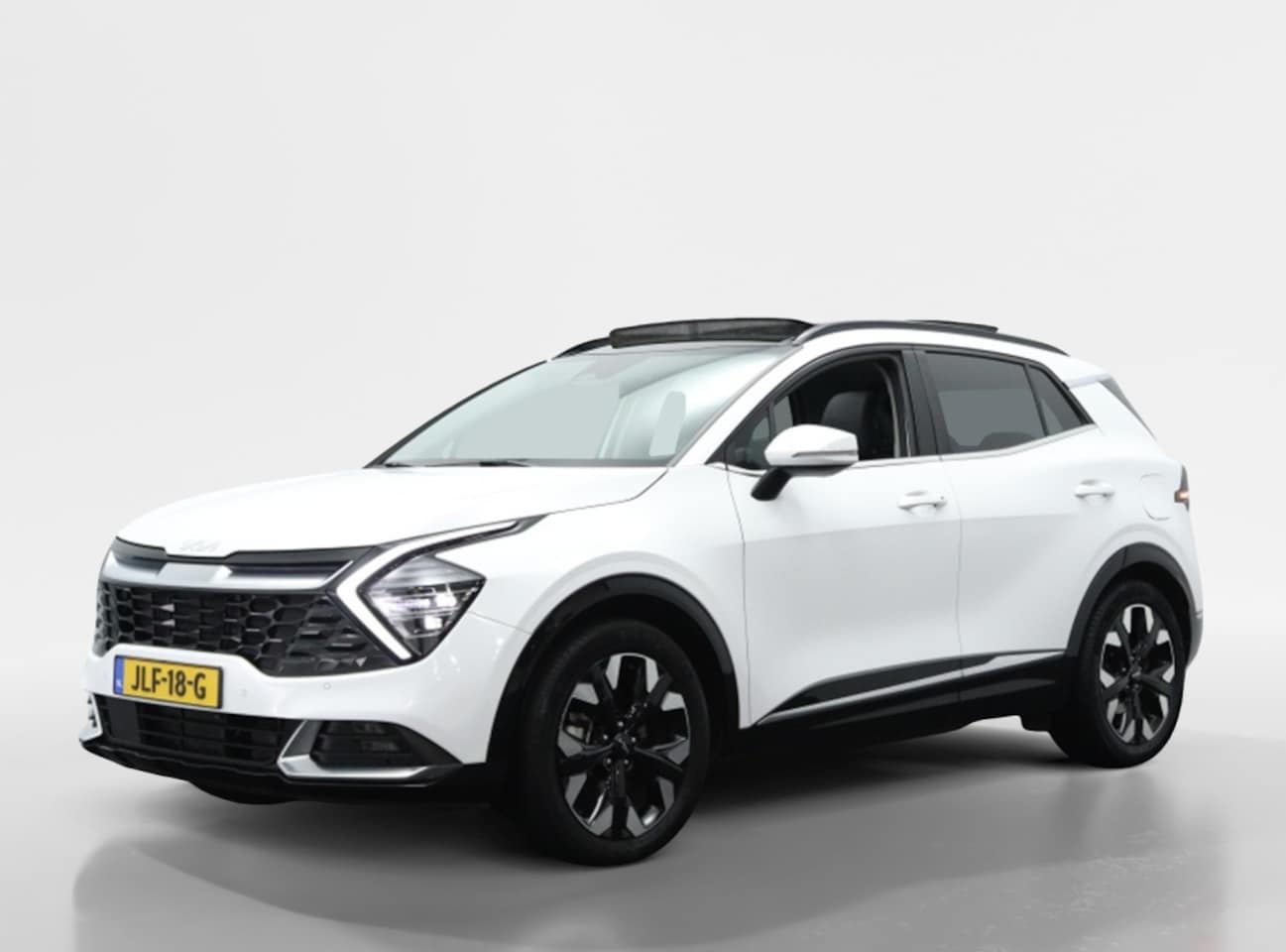 Kia Sportage - 1.6 T PHEV DynamicPlusLine | Panoramadak | Navigatie | Camera - AutoWereld.nl