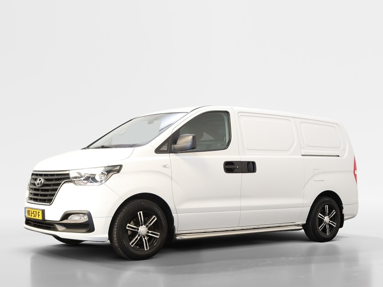 Hyundai H 300 - 2.5 CRDI | Dubbele schuifdeur | Airco | - AutoWereld.nl