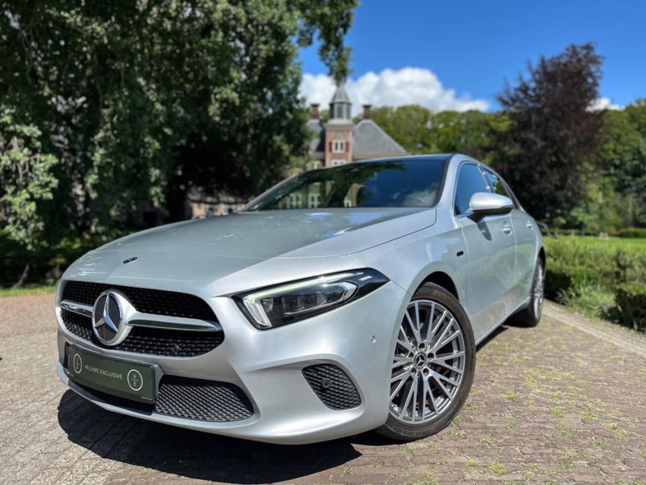 Mercedes-Benz A-klasse - 250 e | Pano | Leder | Memory | Camera | - AutoWereld.nl