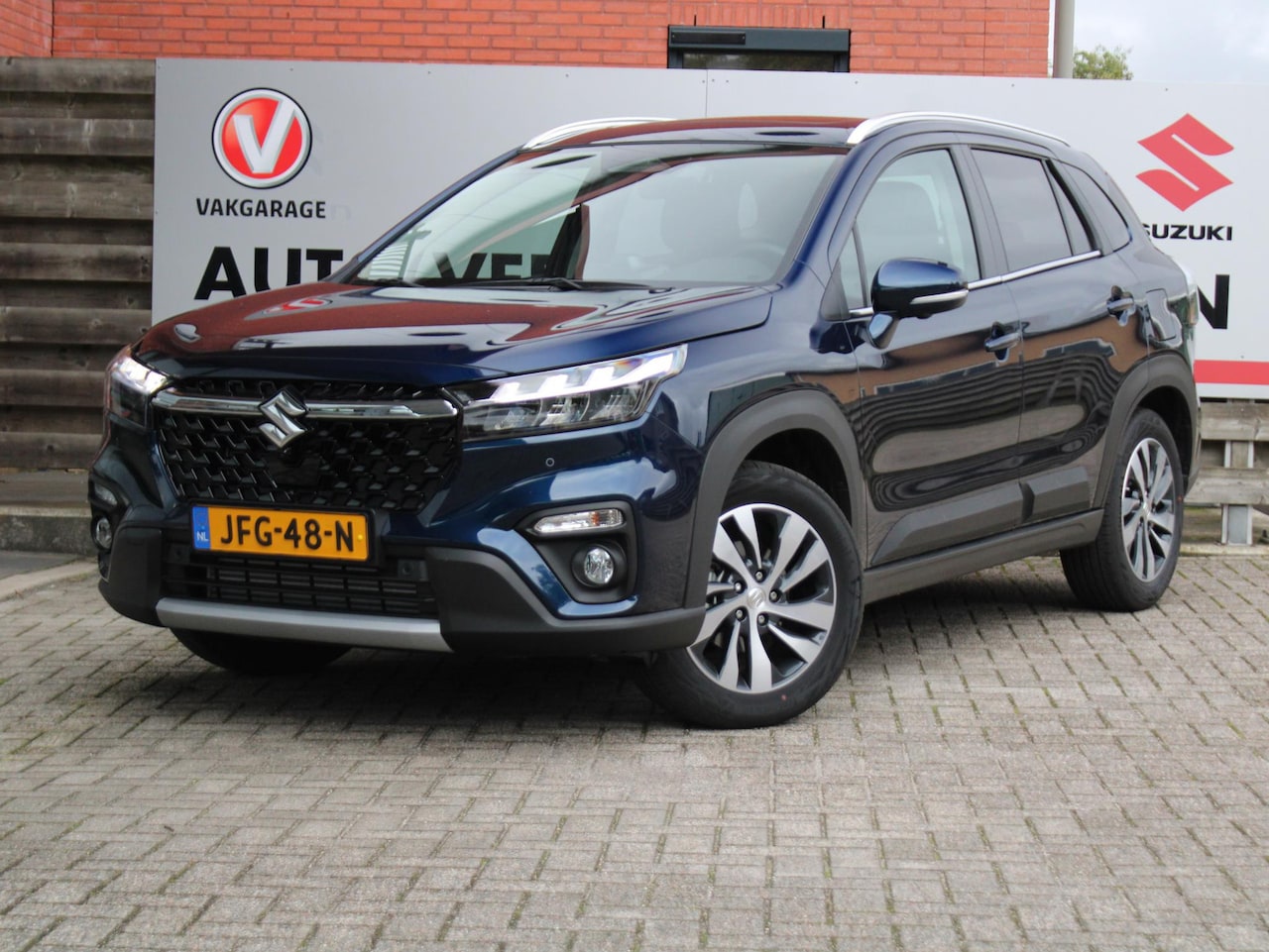Suzuki S-Cross - 1.4 Boosterjet Style Hybrid Navigatie, Cruise Control, 360 Camera, Draadloos Apple Carplay - AutoWereld.nl