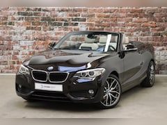 BMW 2-serie Cabrio - 218i High Executive Automaat / Navigatie Professional / Leder / Parkeersensoren / Xenon /