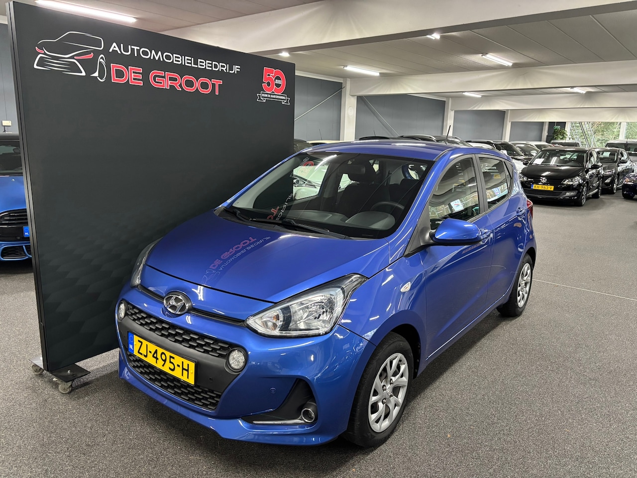 Hyundai i10 - 1.0i Comfort 5p./ Nederlandse auto/ Eerste eigenaar/ Automaat/ Navi/ Airco - AutoWereld.nl