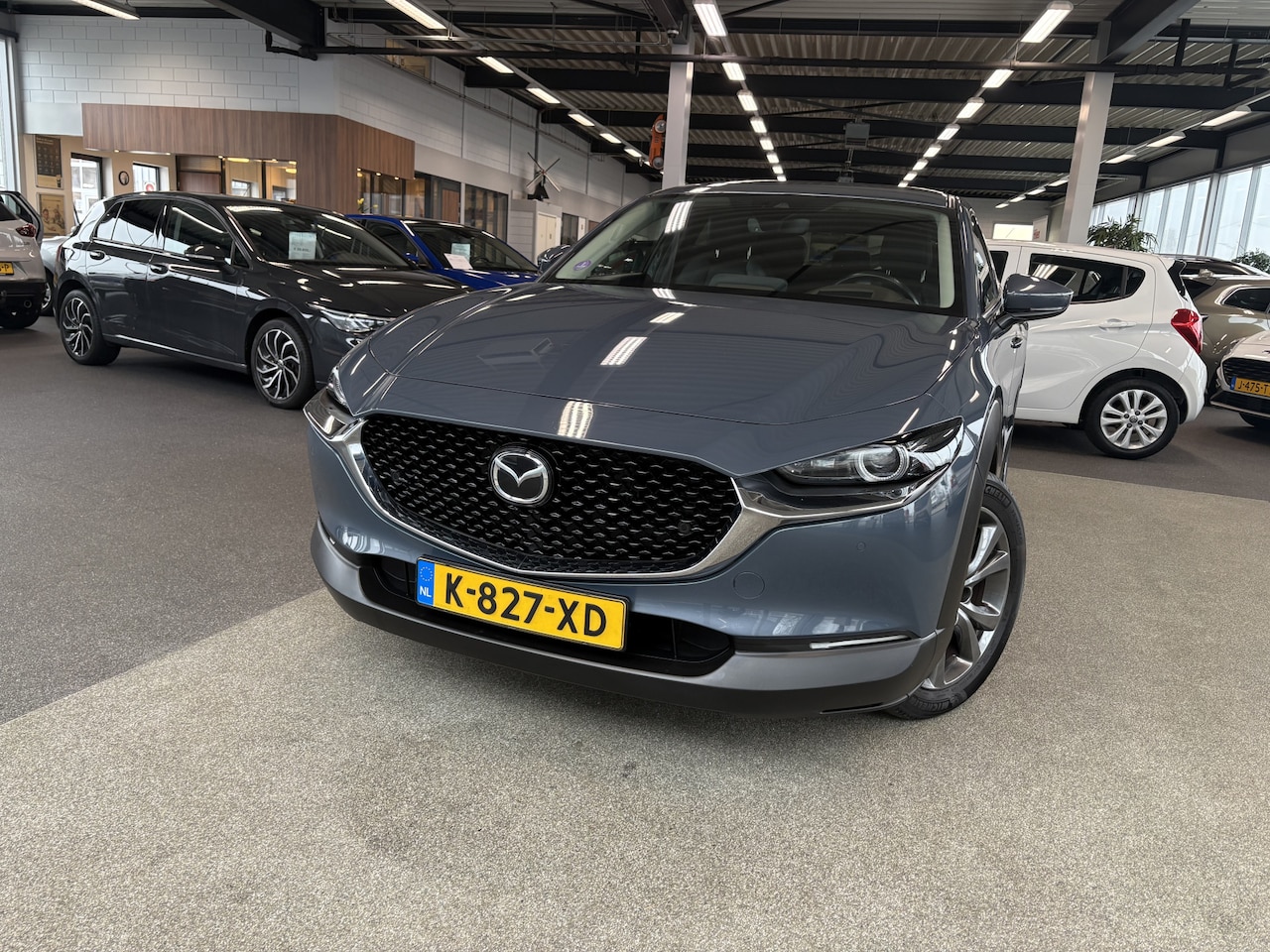 Mazda CX-30 - 2.0 e-SkyActiv-X 180pk Hybrid Luxury LEDER/BOSE/HUD/DODEHOEK/CAMERA/18INCH/PDC/KEYLESS - AutoWereld.nl