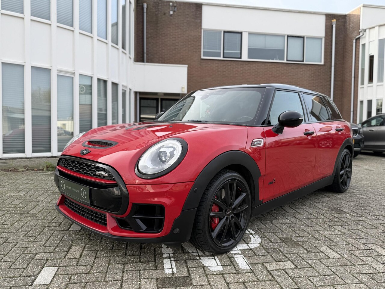 MINI Clubman - Mini 2.0 John Cooper Works ALL4 | Clima | PDC | - AutoWereld.nl