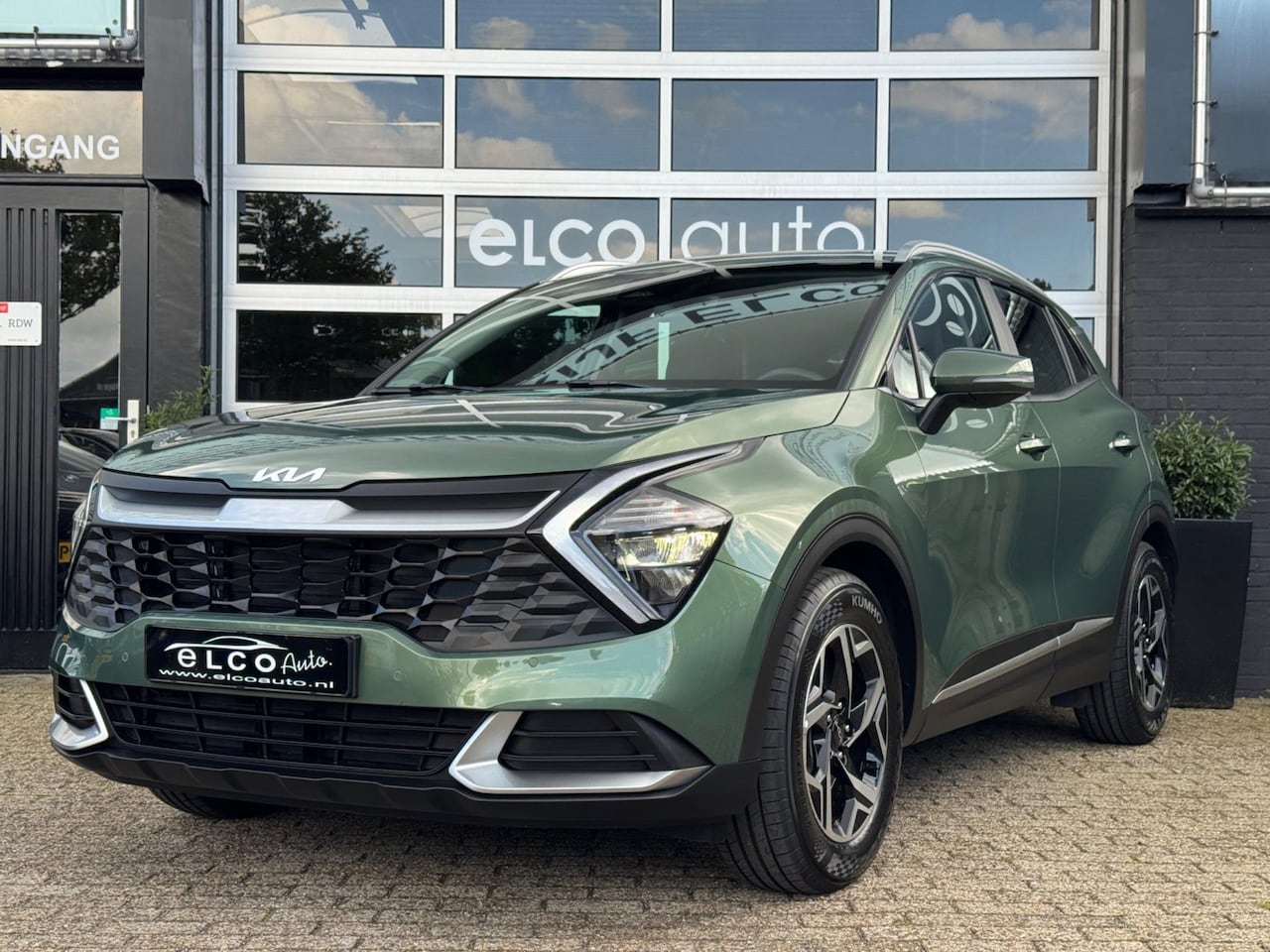 Kia Sportage - 1.6 T-GDi 150pk MHEV DynamicLine / CarPlay /StuurVerw - AutoWereld.nl