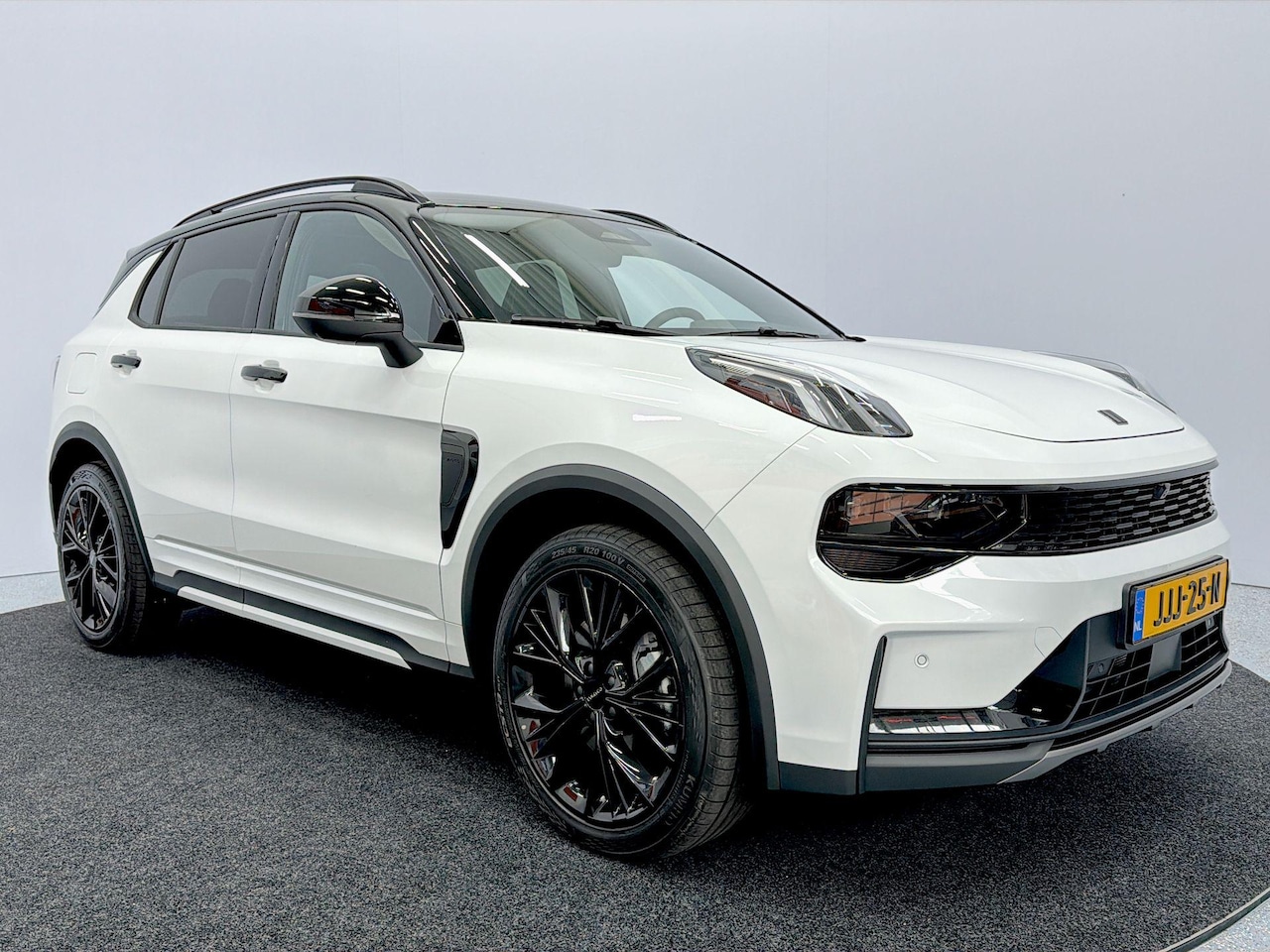 Lynk & Co 01 - 1.5 More direct rijden, zonder wachten! - AutoWereld.nl
