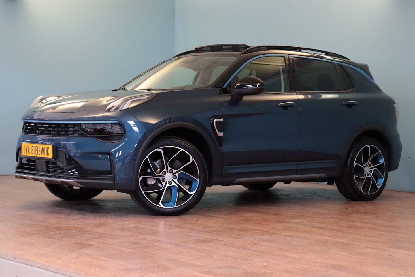 Lynk & Co 01 - 1.5 | NAVI | CAMERA | SCHUIF/KANTELDAK | STOELVERW+GEHEUGEN | LANE-KEEPING/WARNING | - AutoWereld.nl