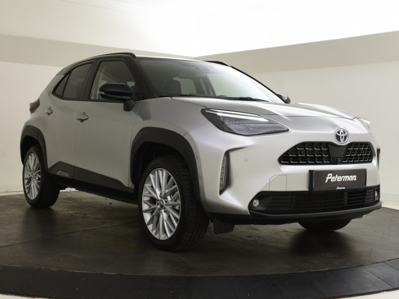 Toyota Yaris Cross - 1.5 Hybrid Executive | PDC V+A | BSM | 360 Camera - AutoWereld.nl