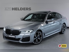 BMW 5-serie - 530e xDrive M Sport Pano HuD H&K ACC Lane 20'