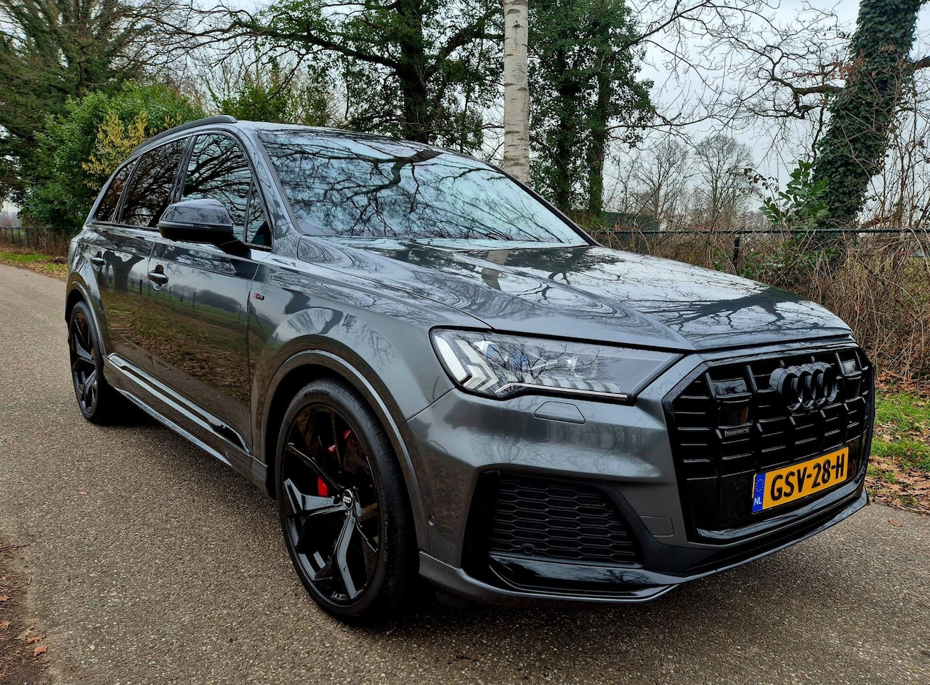 Audi Q7 - 60 TFSI e quattro Competition . Head-up . Sportstoelen. Panodak - AutoWereld.nl