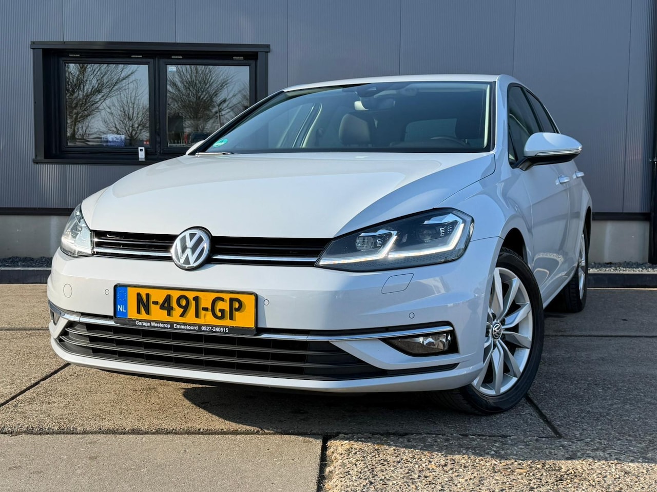 Volkswagen Golf - 1.5 TSI Highline Business White silver Hihgline LED NAVI VIRTUALCOCKPIT - AutoWereld.nl
