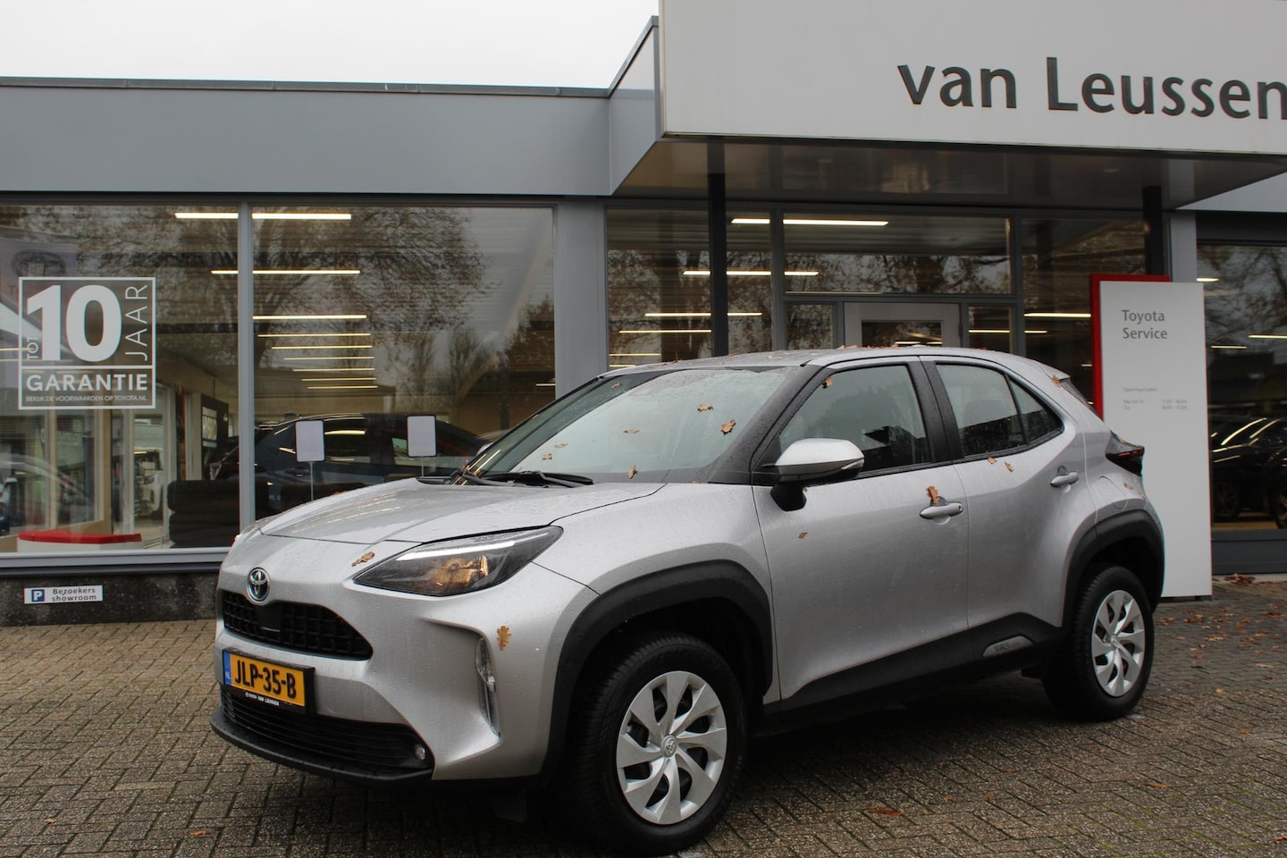 Toyota Yaris Cross - 1.5 HYBRID ALL SEASONS CAMERA AD-CRUISE CLIMA DAB APPLE/ANDROID BLUETOOTH EL-RAMEN & SPIEG - AutoWereld.nl