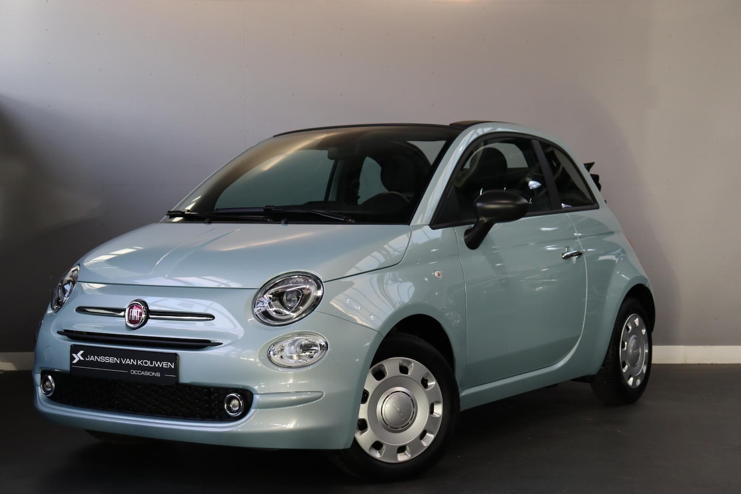 Fiat 500 C - 1.0 Hybrid Cabrio Pr. Lease €354,- Airco Uconnect Cruise Control - AutoWereld.nl