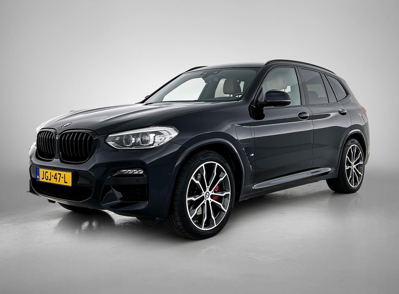 BMW X3 - XDrive30e High Executive M Sport | Camera | Cruise Control | Stoelverw. | Elektrische klep - AutoWereld.nl