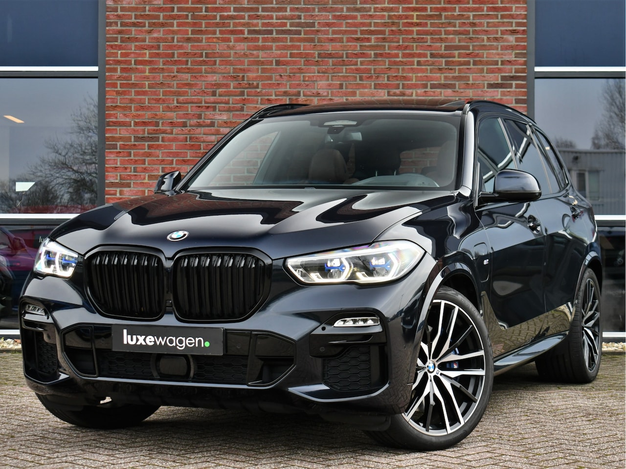 BMW X5 - xDrive45e 394pk M-Sport Pano ACC Trekh HUD H/K 4wielbest 22inch - AutoWereld.nl