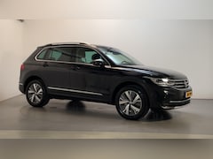 Volkswagen Tiguan - 1.4 TSI eHybrid Elegance Business+ Leder Virtual Cockpit Stoelverwarming Camera