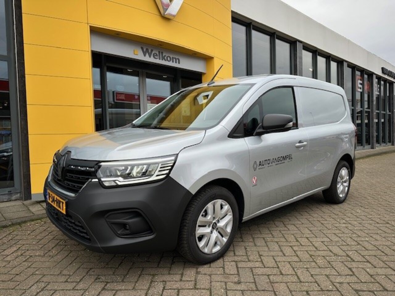 Renault Kangoo - 1.5 Blue dCi 95PK advance L1 / GEEN BPM!! NAVI / ALL SEASON / TREKHAAK / PARK. SENSOREN / - AutoWereld.nl