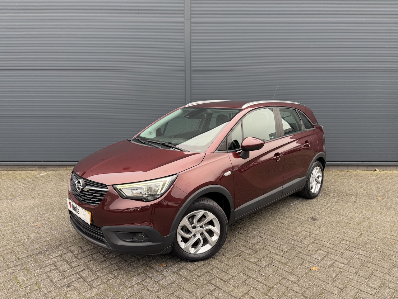 Opel Crossland X - 82pk Online Edition (Trekhaak - Apple Carplay - Navigatie - Airco - Parkeersensoren) - AutoWereld.nl