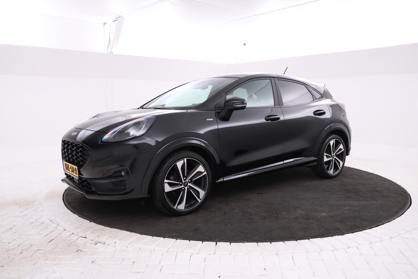 Ford Puma - 1.5 TDCI St-line Uniek!, Panorama, Spoilers, Navi, Apple carplay etc. etc. - AutoWereld.nl