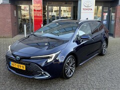 Toyota Corolla Touring Sports - Hybrid 140 DYNAMIC STOELVERW PARK-SENSOREN NAVI 17'' LM-VELGEN LED KEYLESS APPLE/ANDROID C