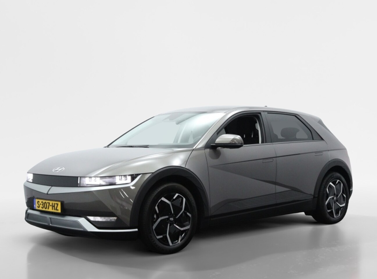Hyundai IONIQ 5 - 77 kWh Style Warmtepomp | Private lease 659,- p.m. | - AutoWereld.nl