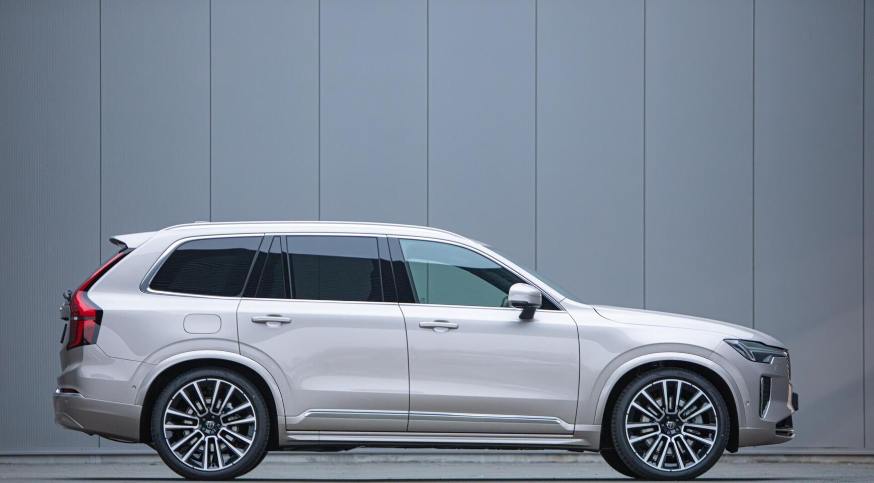 Volvo XC90 - 2.0 T8 Plug-in hybrid AWD Ultra Bright MY 2026 Facelift - AutoWereld.nl