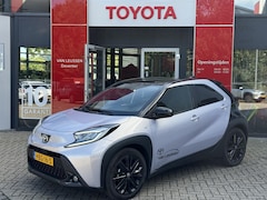Toyota Aygo X - JBL DIRECT LEVERBAAR JBL-AUDIO KEYLESS STOELVERW. CLIMA CAMERA AD-CRUISE 18"LM-VELGEN