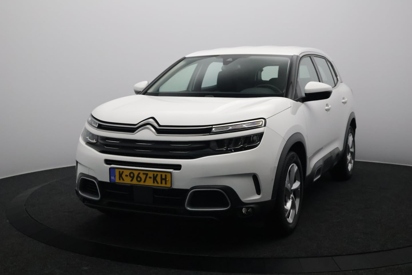 Citroën C5 Aircross - 1.2 PureTech Business | Stoelverwarming | Navigatie | Camera | Carplay&Android - AutoWereld.nl