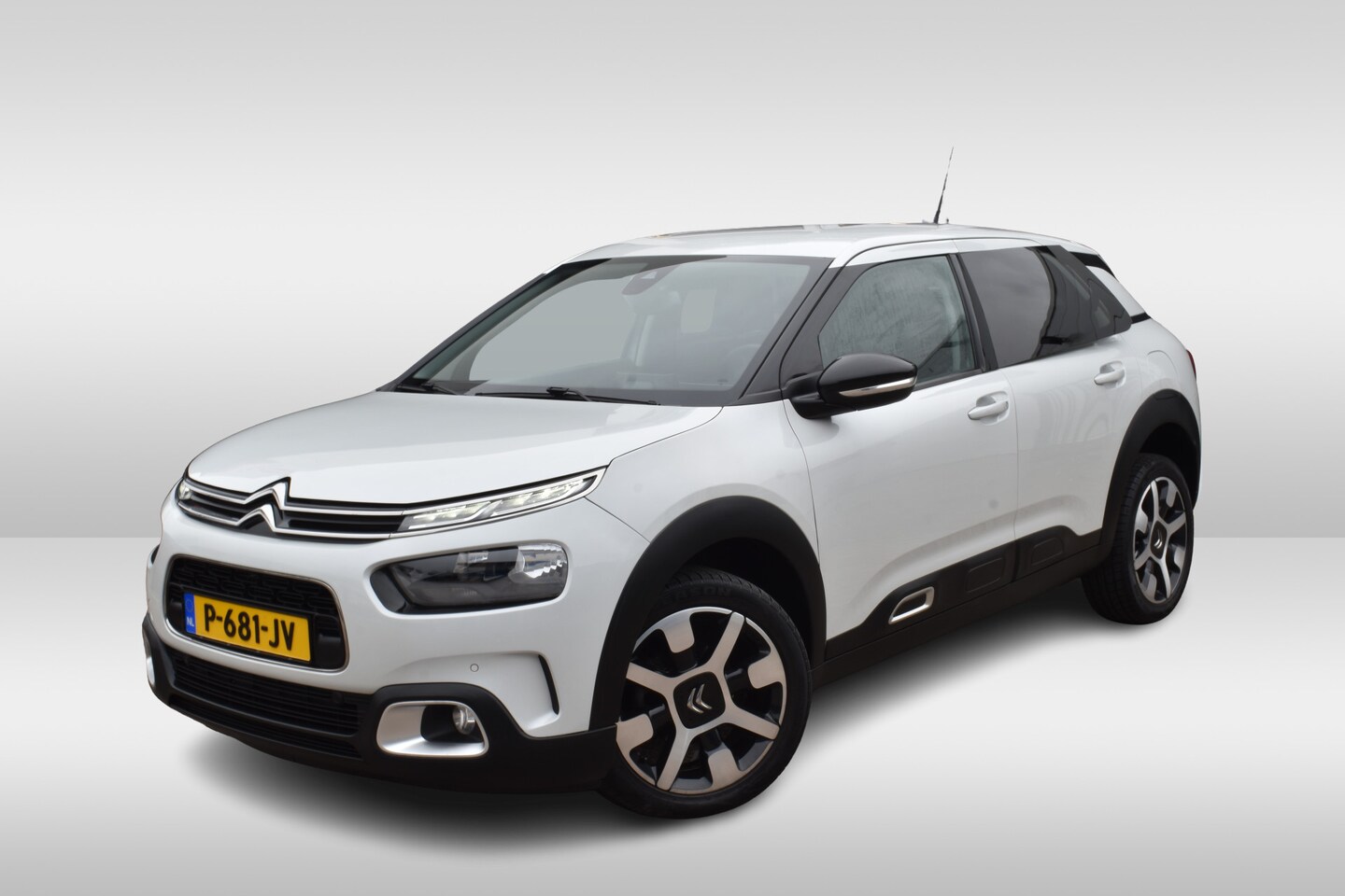 Citroën C4 Cactus - PureTech 110 EAT6 Shine Automaat | Navigatie | Camera Achter | Stoelverwarming | - AutoWereld.nl