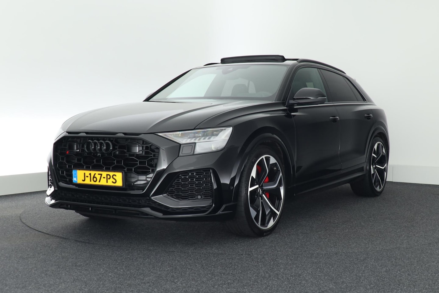 Audi RSQ8 - 4.0 TFSI 600pk quattro Trekhaak 360Camera Head-Up B&O Leder Standkachel Sluithulp Keyless - AutoWereld.nl