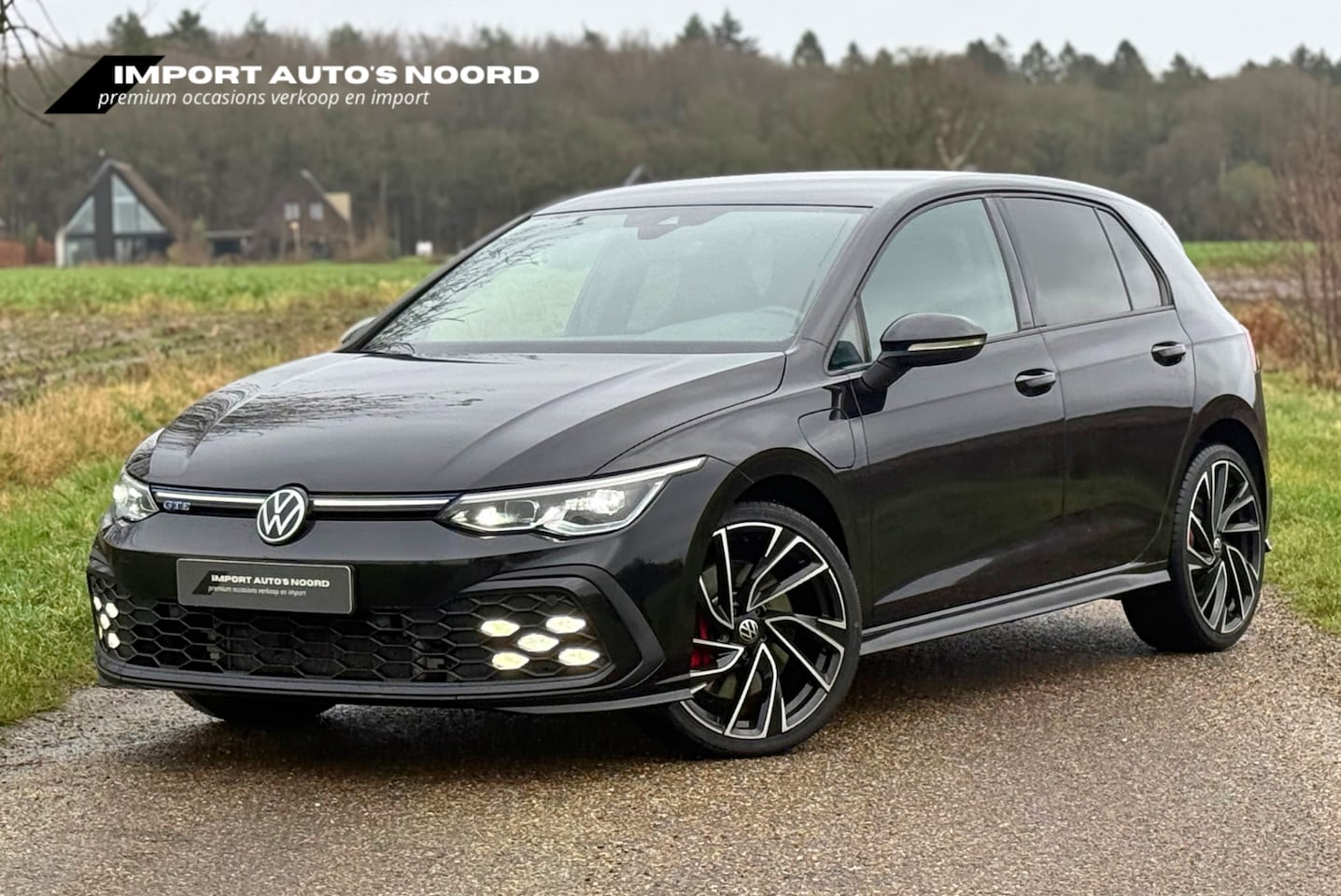 Volkswagen Golf - 8 GTE !MARGE! Black style IQ light 19 inch - AutoWereld.nl