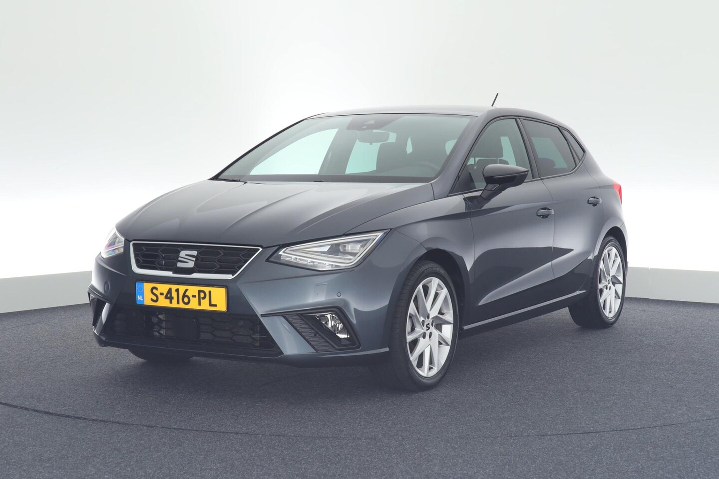 SEAT Ibiza - 1.0 EcoTSI 95pk FR Business Intense Stoelverwarming Camera Led Alcantara Virtual Cockpit N - AutoWereld.nl
