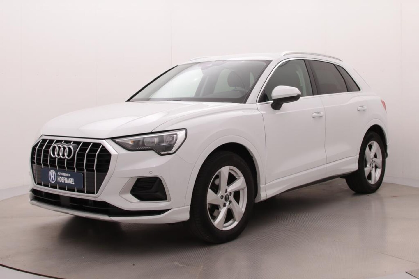 Audi Q3 - 35 TFSI Advanced Automaat | Parkeersensoren | Adaptive Cruise Control | Stoelverwarming | - AutoWereld.nl