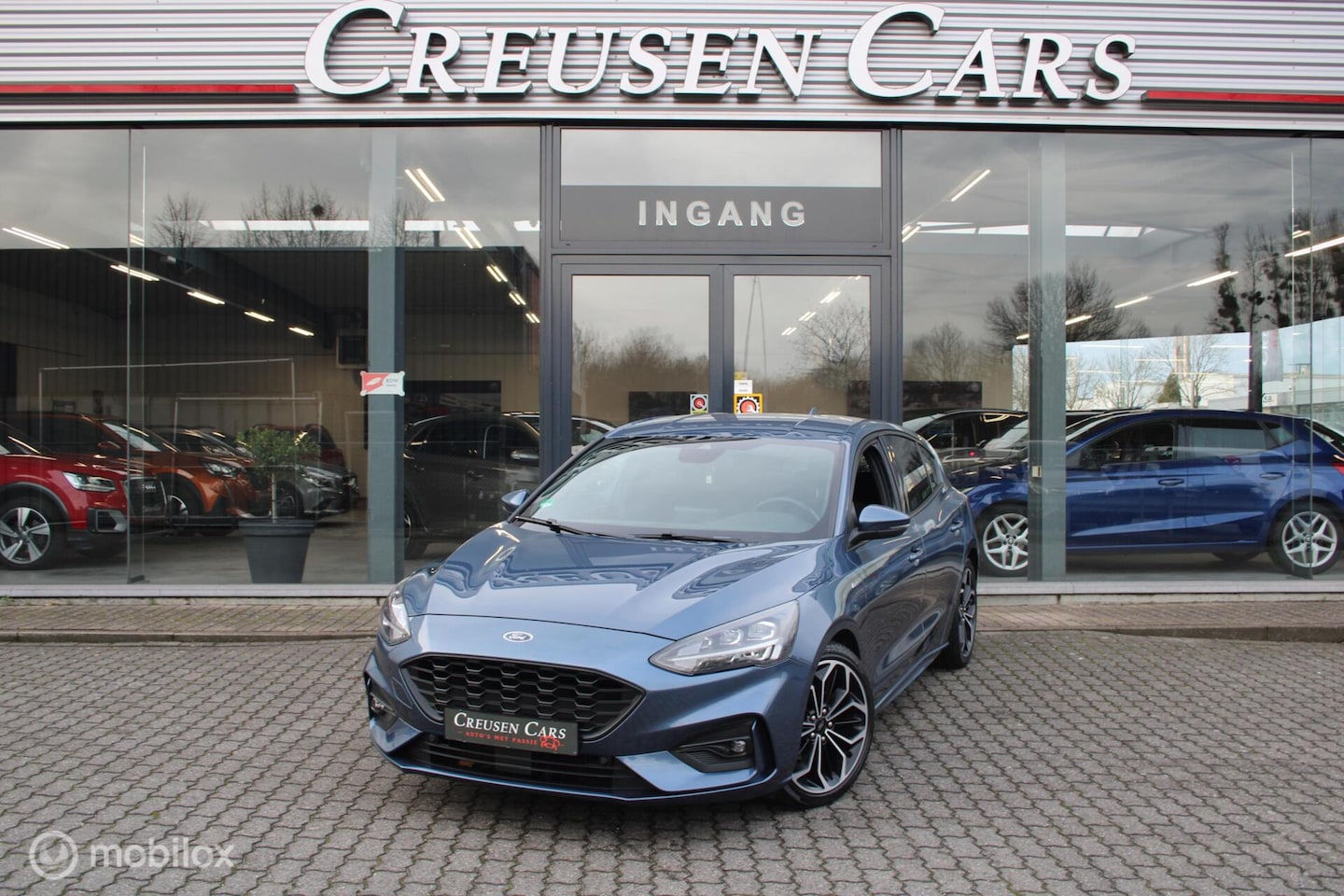 Ford Focus - 1.0 EcoBoost ST Line Business/Led/Stuur/stoelverw/ - AutoWereld.nl