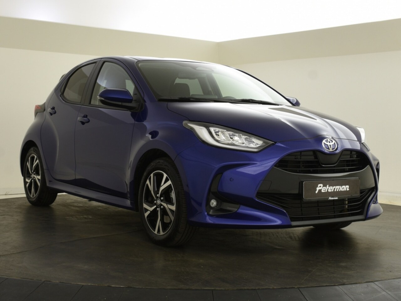 Toyota Yaris - 1.5 Hybrid 115 Style | PDC V+A | BSM | Stuur en Stoelverwarming - AutoWereld.nl