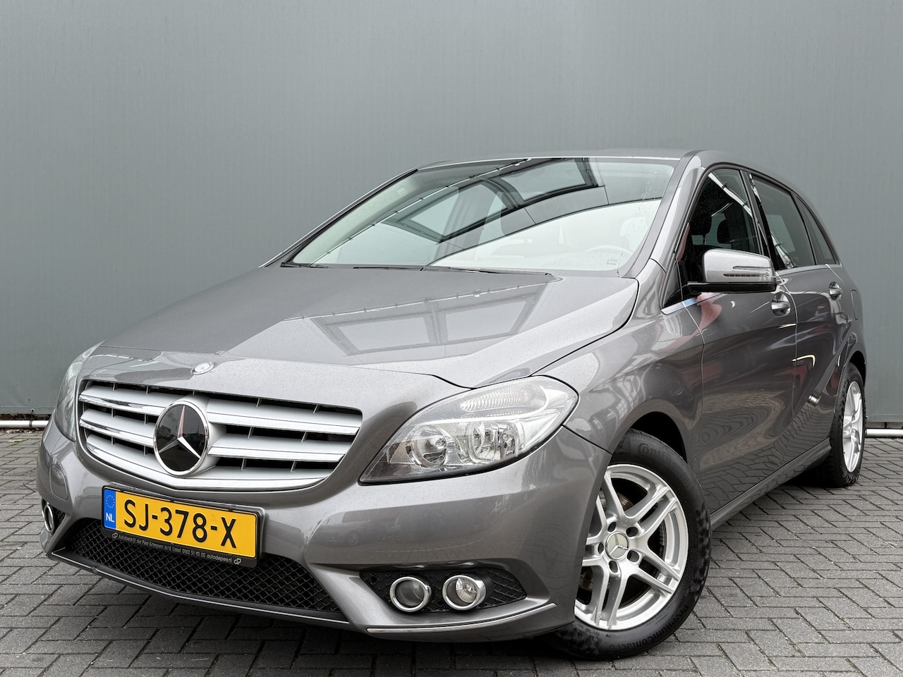 Mercedes-Benz B-klasse - BWJ 2012 123 PK 180 TREKHAAK | STOELVERW. | NAVI | AIRCO | RAIO | BLUETOOTH | LMV - AutoWereld.nl