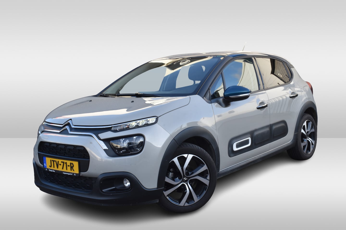 Citroën C3 - PureTech 110 EAT6 Shine Automaat | Keyless | Navigatie | Airco | Camera achter | - AutoWereld.nl