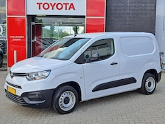 Toyota ProAce City - 1.5 D-4D Live AIRCO NAVIGATIE PARKEERSENSOREN TREKHAAK