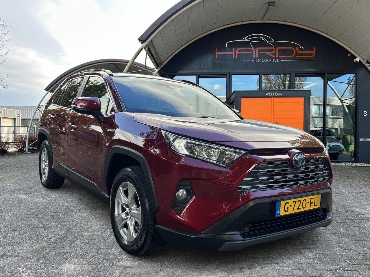 Toyota RAV4 - 2.5 Hybrid Trekhaak NL-Auto Dealer Onderhouden Rijklaarprijs! - AutoWereld.nl