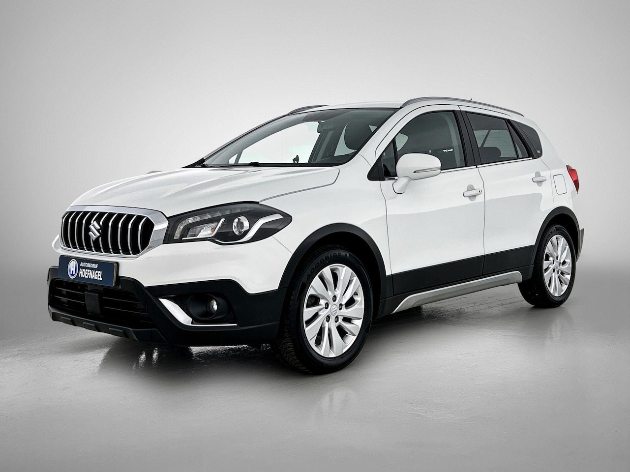 Suzuki S-Cross - 1.0 Boosterjet Comfort | Trekhaak | Camera | CarPlay | Stoelverw. | Cruise Control - AutoWereld.nl
