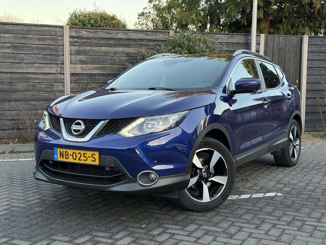 Nissan Qashqai - N-Connecta 1.2 Dig-T 115PK Navigatie, Rondomzichtcamera, Keyless, Stoelverwarming, Voorrui - AutoWereld.nl