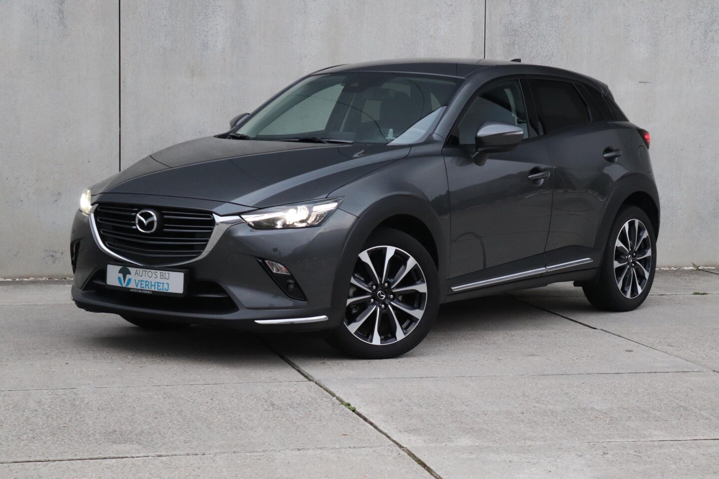 Mazda CX-3 - 2.0 SkyActiv-G 121 Luxury / AUTOMAAT / CAMERA / HALF LEDER / TREKHAAK - AutoWereld.nl