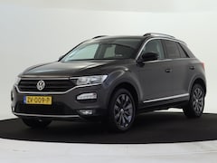 Volkswagen T-Roc - 1.0 TSI Style CarPlay | El.kofferklep | Trekhaak | Navi