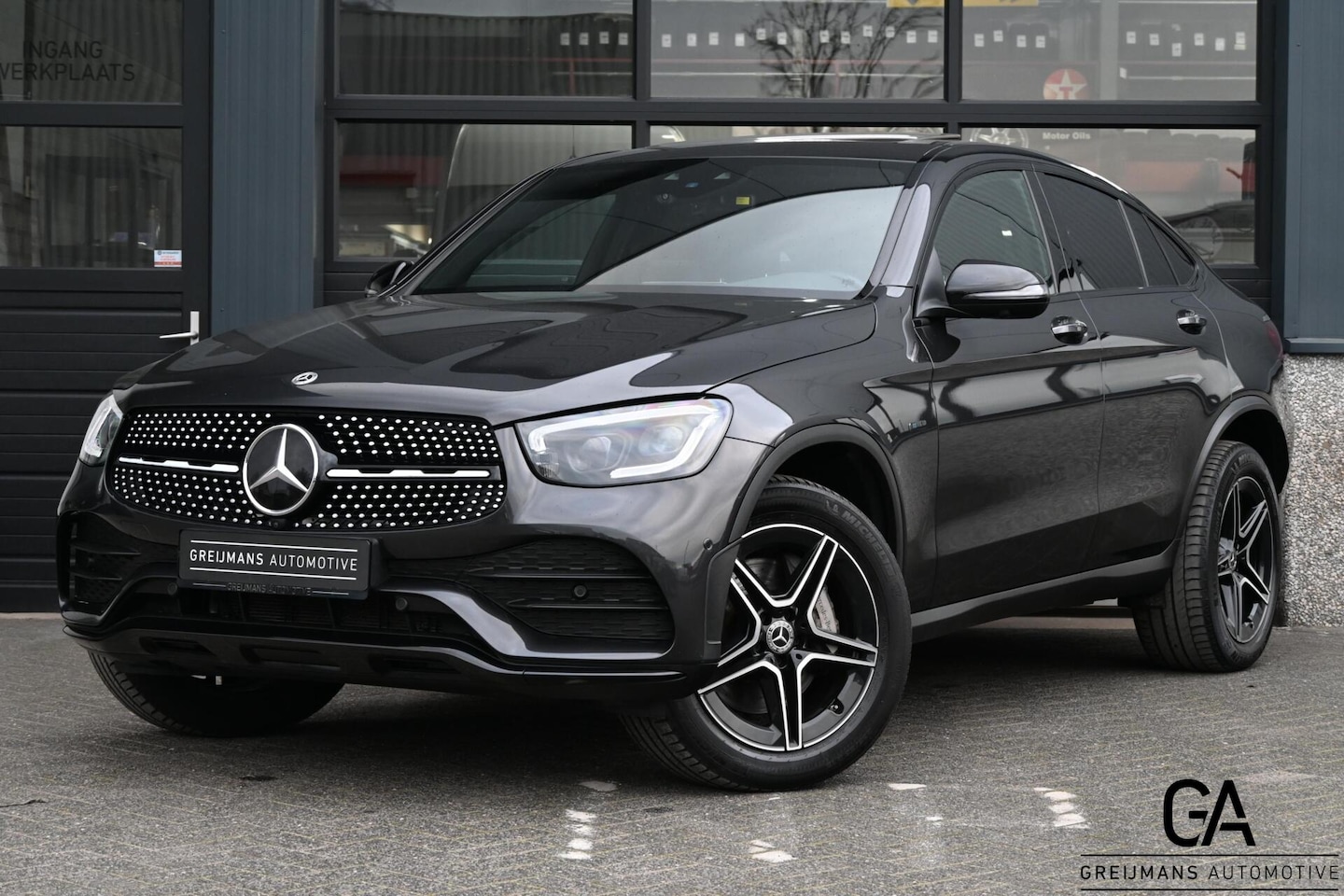 Mercedes-Benz GLC-klasse Coupé - 300e|AMG|Carbon|Stuurverwarming|Memory - AutoWereld.nl